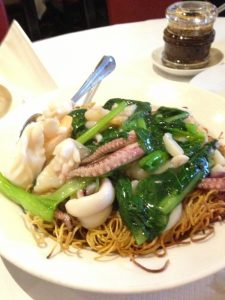 Seafood noodles 海鮮炒面