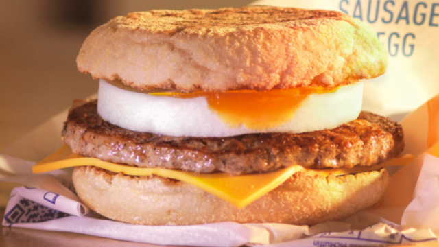 愛爾蘭人人閉關好吃早餐:麥當勞關閉後公開豬柳蛋漢堡食譜 Make your own McDonald’s sausage and egg McMuffin at home
